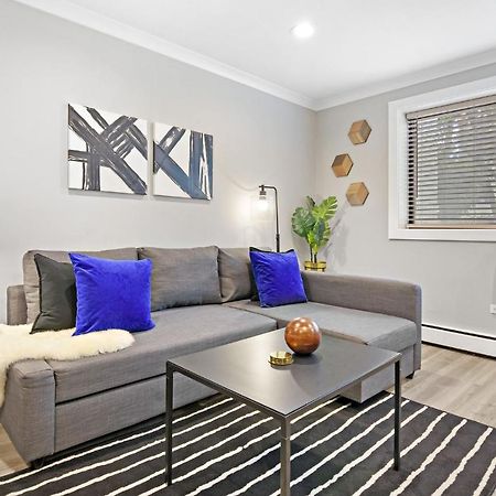 Sophisticated Studio Apartment With Modern Kitchen - Oakdale Od2 Rep Chicago Exterior photo