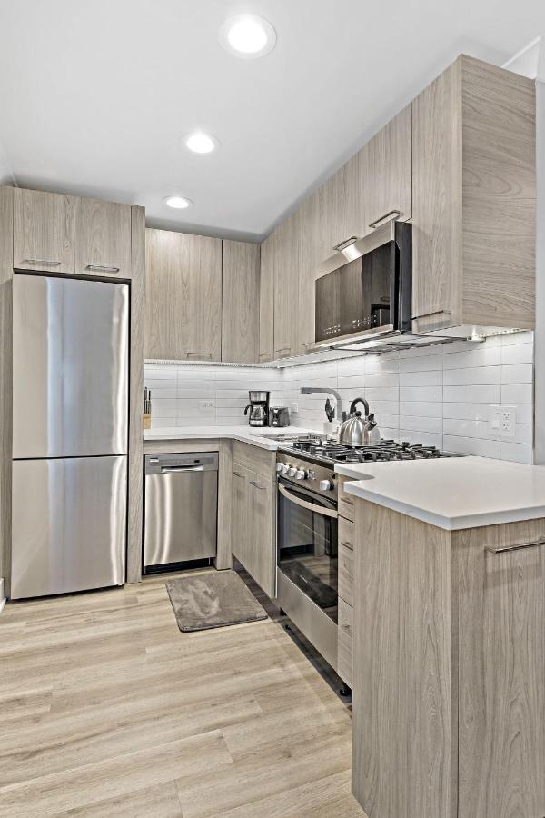 Sophisticated Studio Apartment With Modern Kitchen - Oakdale Od2 Rep Chicago Exterior photo